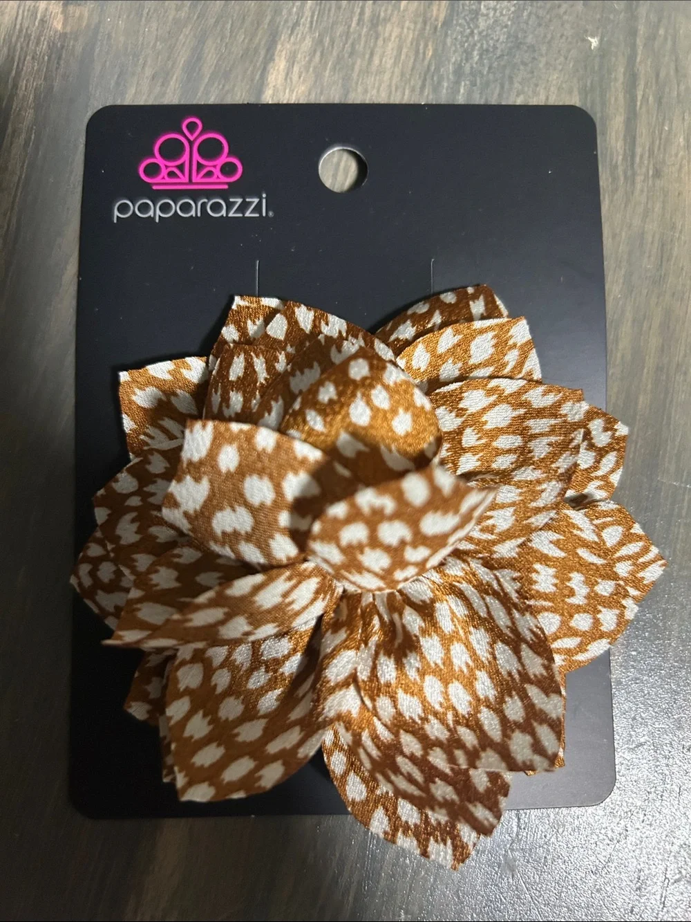 NWT Paparazzi Bundle of 7 Clip In Hair Bows